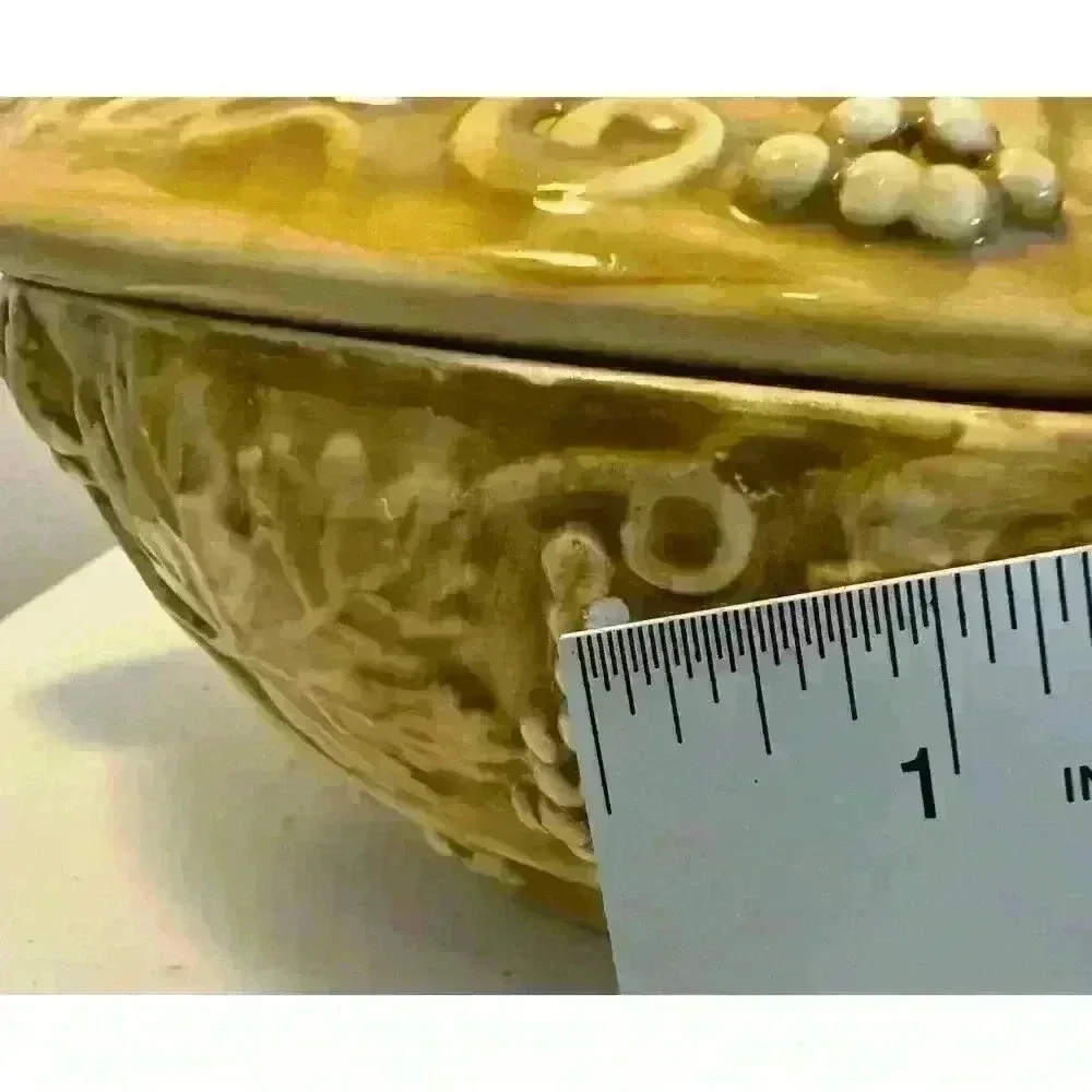 Vintage Perigrappa of Deruta Italy Round Covered Vegetable Serving Dish Yellow